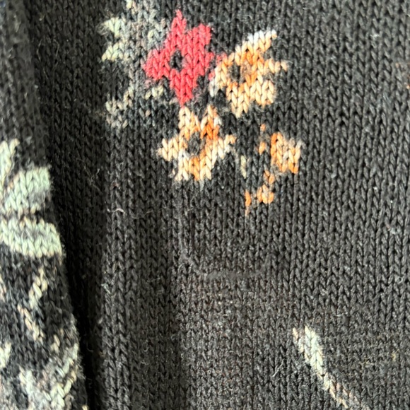 Floral Cardigan - Picture 2 of 4
